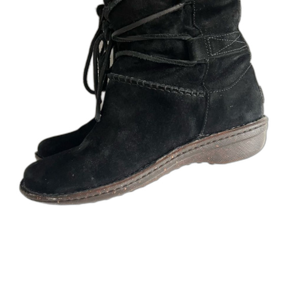 UGG Tanasa Black Suede Leather Shearling Calf Height Winter Boot Womens Size 9 - Picture 5 of 16